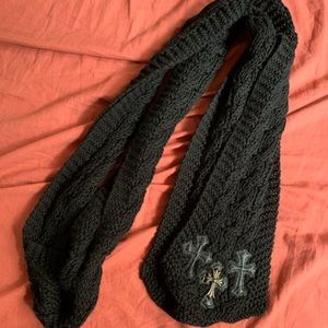 Chrome hearts scarf